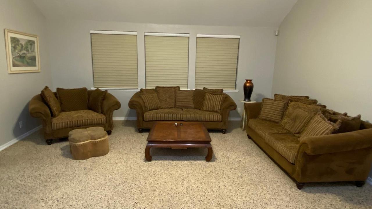 Beautiful Peaceful Desirable Home In Madera Rancho Екстериор снимка